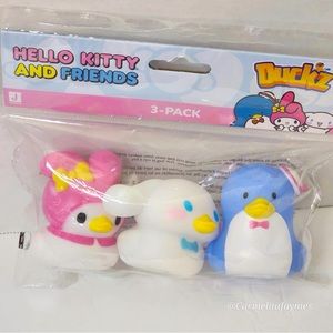 HELLO KITTY 🐱 AND FRIENDS Sanrio Rubber Ducks Set of 3 NIP